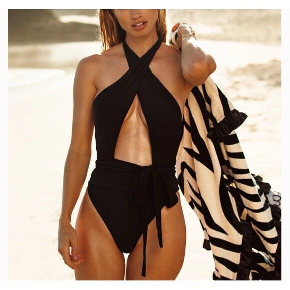 Beach Bunny New Reese Tie Front Skimpy One Piece Solid Black Swimsuit Large - Picture 1 of 8